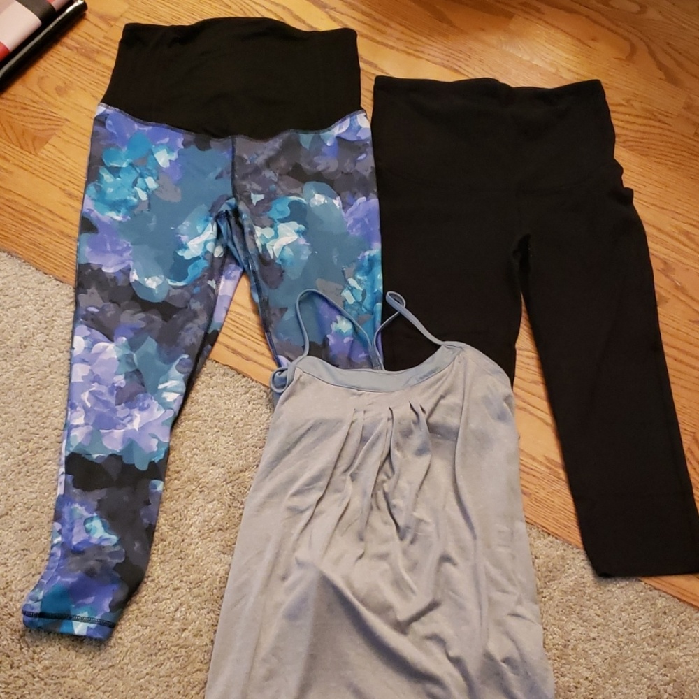 Lot of  maternity workout clothing